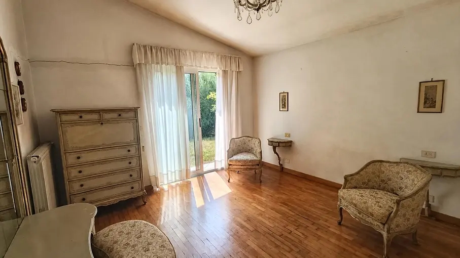 Villa unifamiliare Strada Nascosa 142, Latina