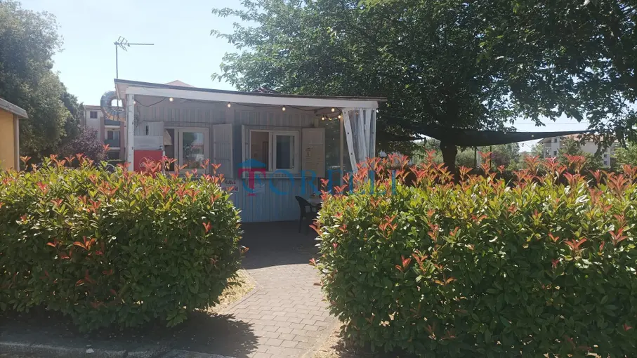 Commerciale Via del Lavoro 17, Cesenatico