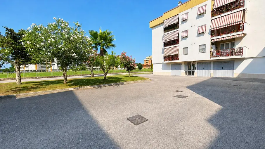 Appartamento Via della Viola 15, Latina