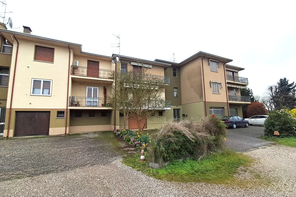 Immobile immagine 1