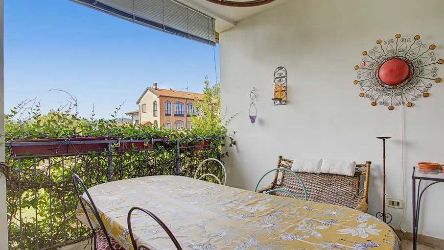 Villa bifamiliare Viale della Libertà 4, Sangiano