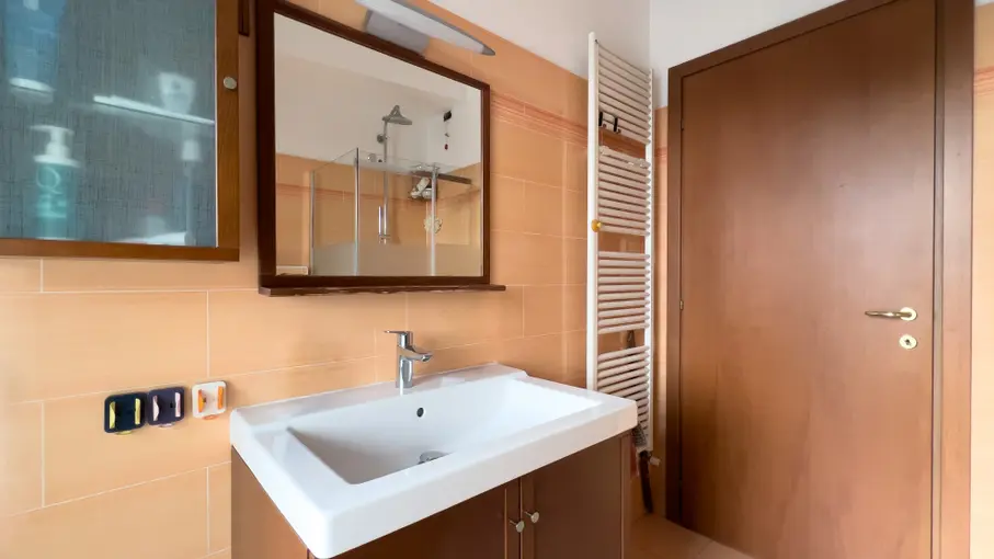 Stabile o palazzo Via P. Togliatti 1, Corsico