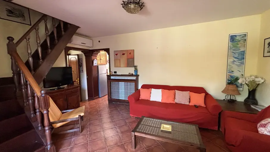 Villa bifamiliare Via Sezze 52, Bassiano