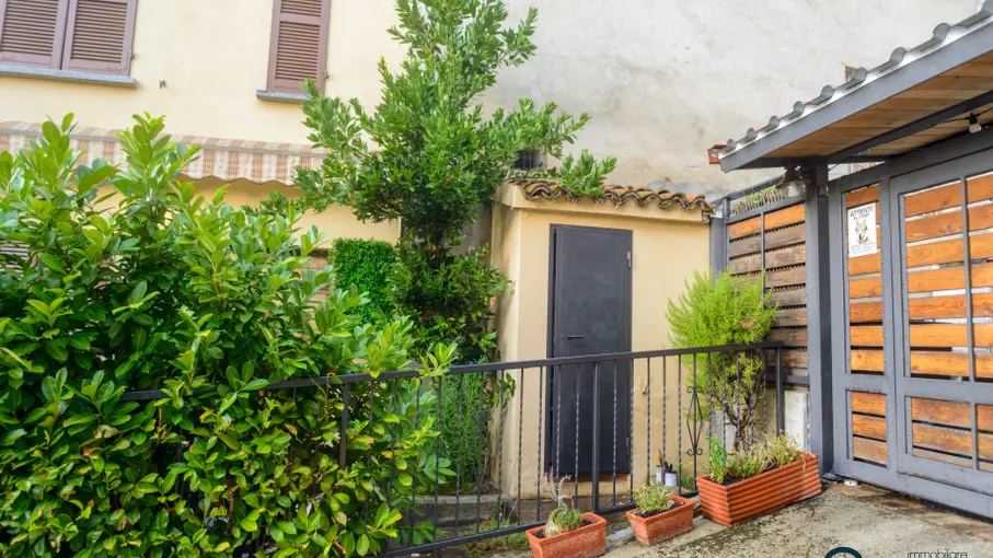 Villa unifamiliare Via Monsignore Torta 2, Casteggio