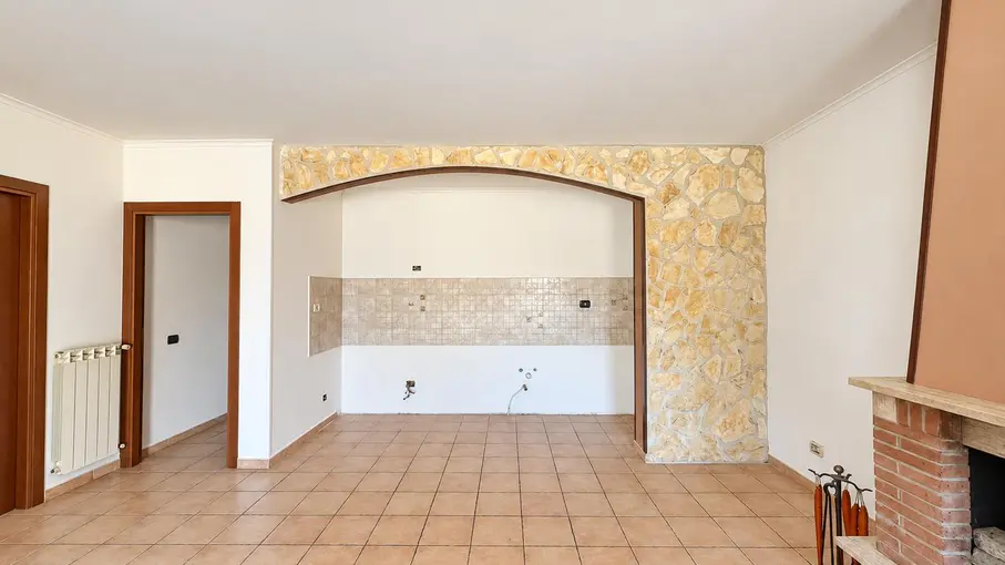 Appartamento Strada di Carano 26, Latina