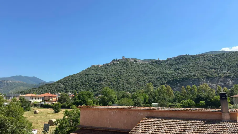 Appartamento Via delle Acacie 13, Sermoneta