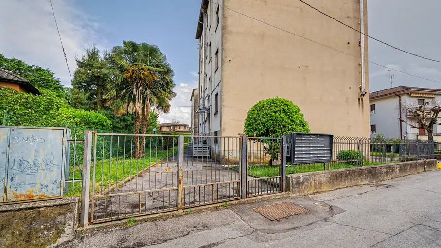 Appartamento Via Giovanni Pascoli, Lurate Caccivio