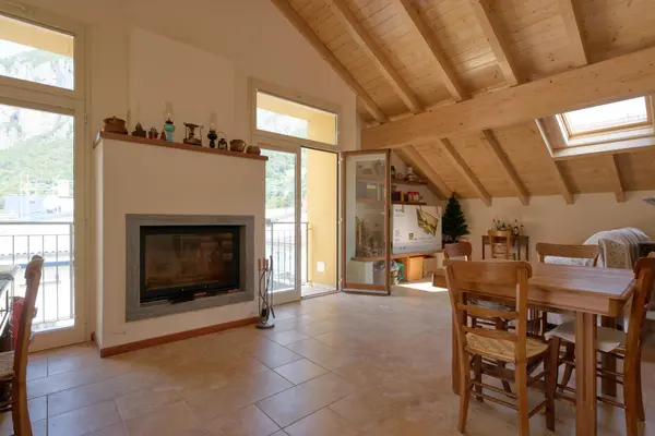 Immobile immagine 4