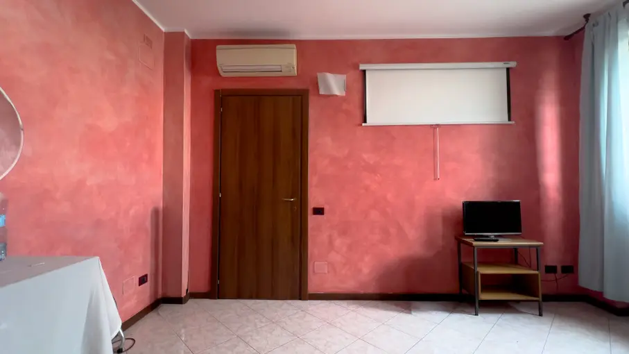 Stabile o palazzo Via P. Togliatti 1, Corsico