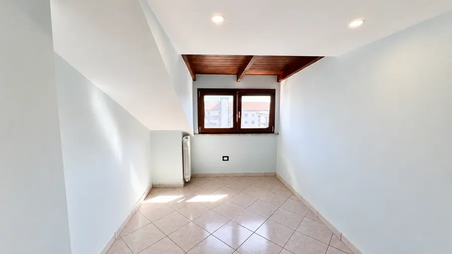 Attico Viale Pierluigi da Palestrina snc, Latina