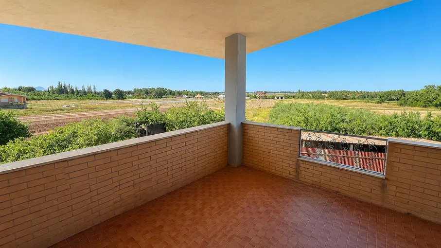 Villa unifamiliare Strada Nascosa 112, Latina