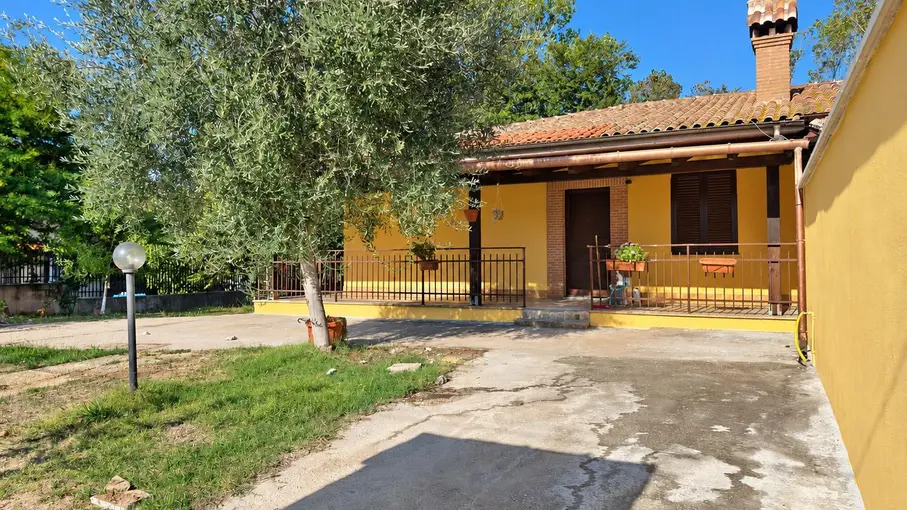 Appartamento Strada di Carano 26, Latina
