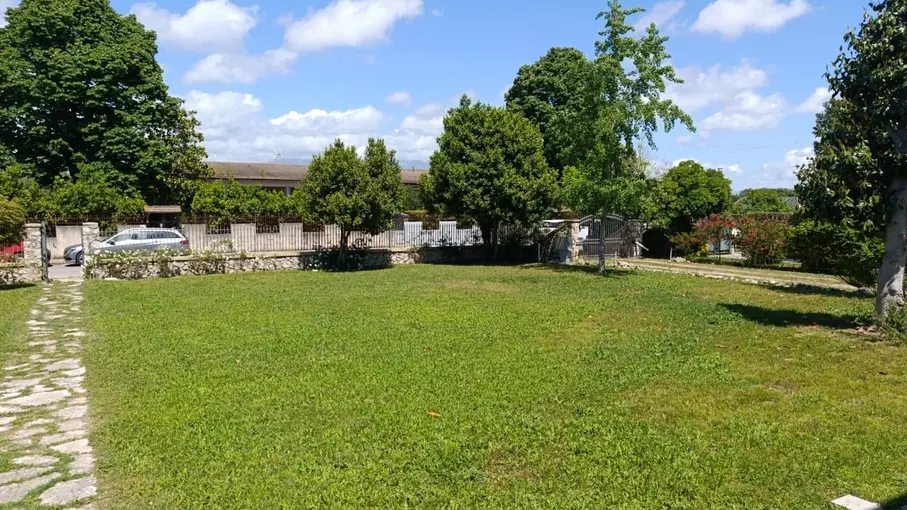 Villa bifamiliare Via Del Frassoneto 170, Latina