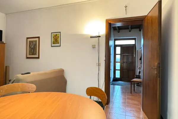 Immobile immagine 2