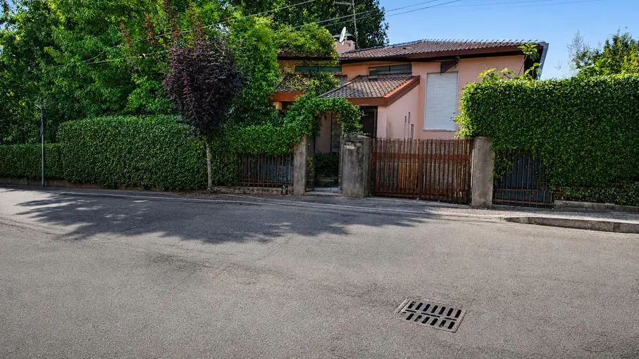 Villa bifamiliare Viale della Libertà 4, Sangiano