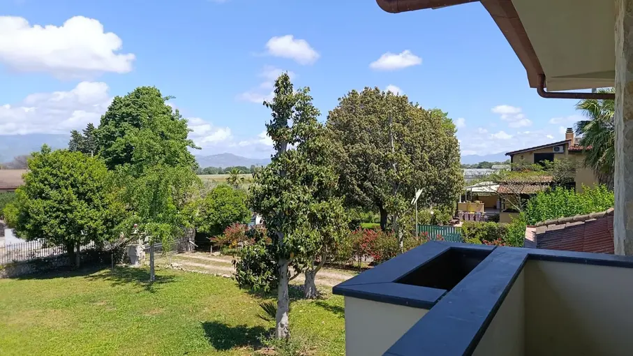 Villa bifamiliare Via Del Frassoneto 170, Latina