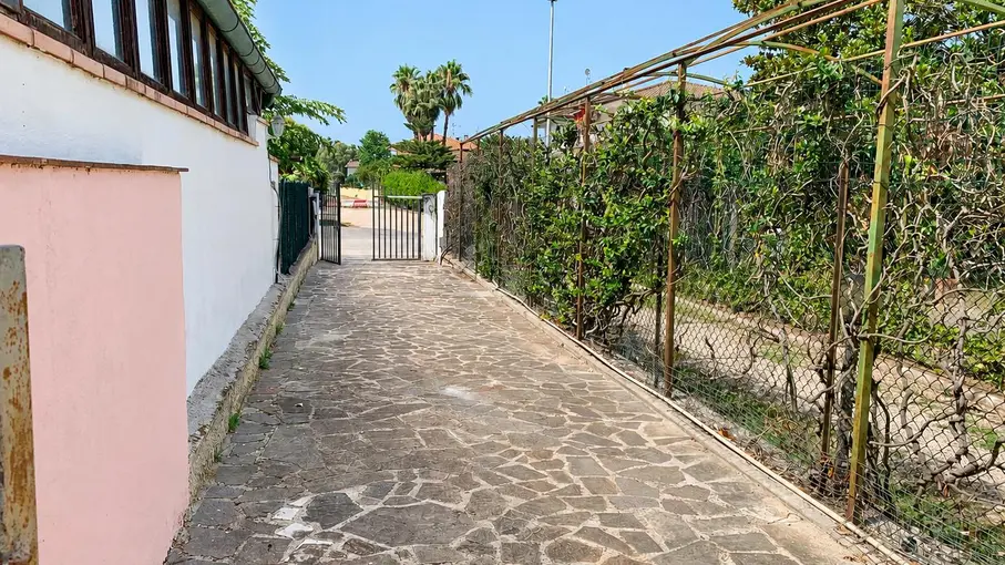 Appartamento Via Cristoforo Colombo 86B, Sabaudia