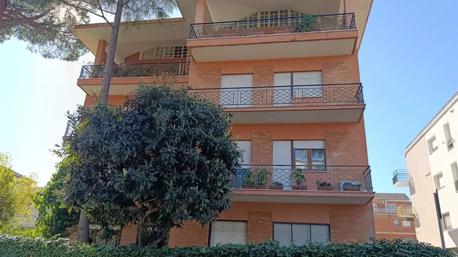 Appartamento via Satrico 25, Latina