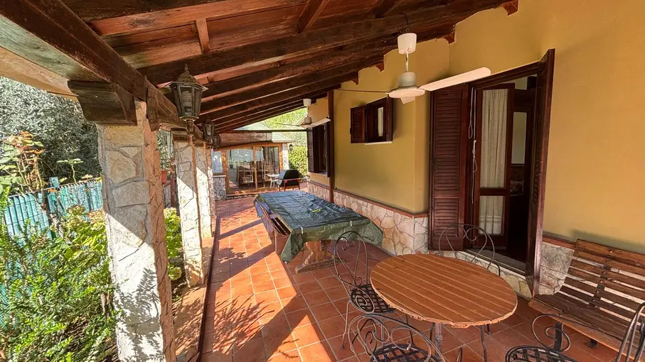 Villa bifamiliare Via Sezze 52, Bassiano