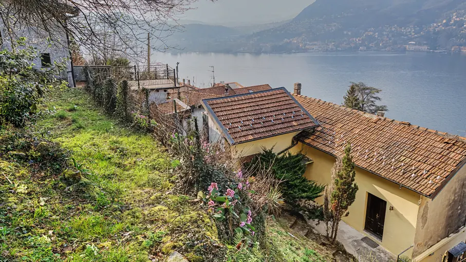 Villa unifamiliare Frazione Capovico 49, Blevio