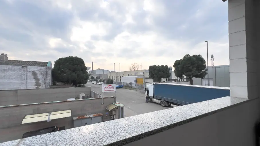 Stabile o palazzo Via P. Togliatti 1, Corsico