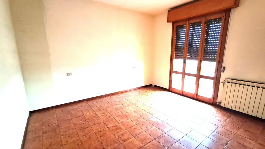 Appartamento Via Noradino Zapparoli 5, Borgocarbonara