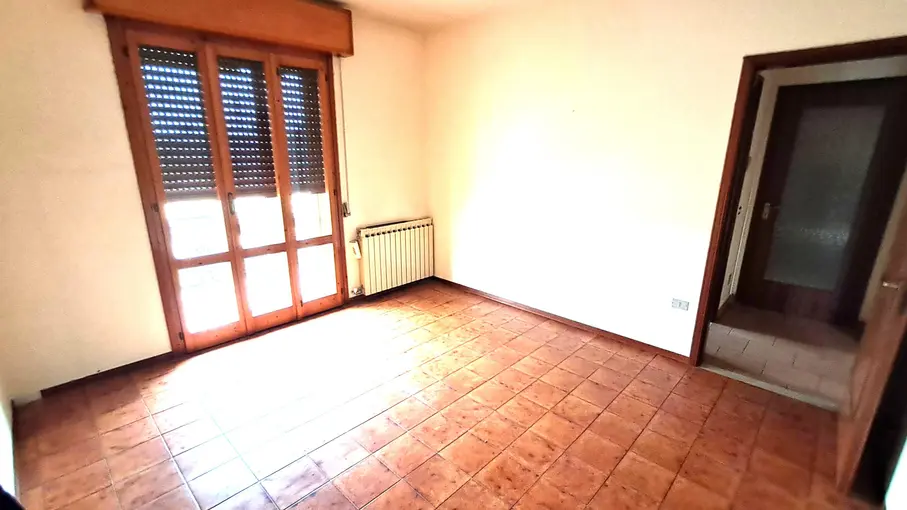 Appartamento Via Noradino Zapparoli 5, Borgocarbonara