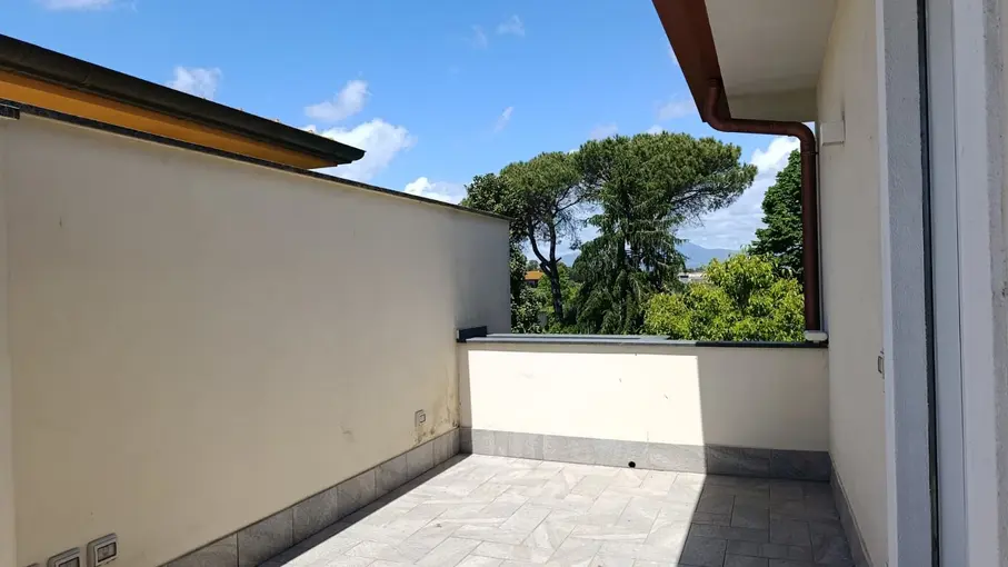 Villa bifamiliare Via Del Frassoneto 170, Latina