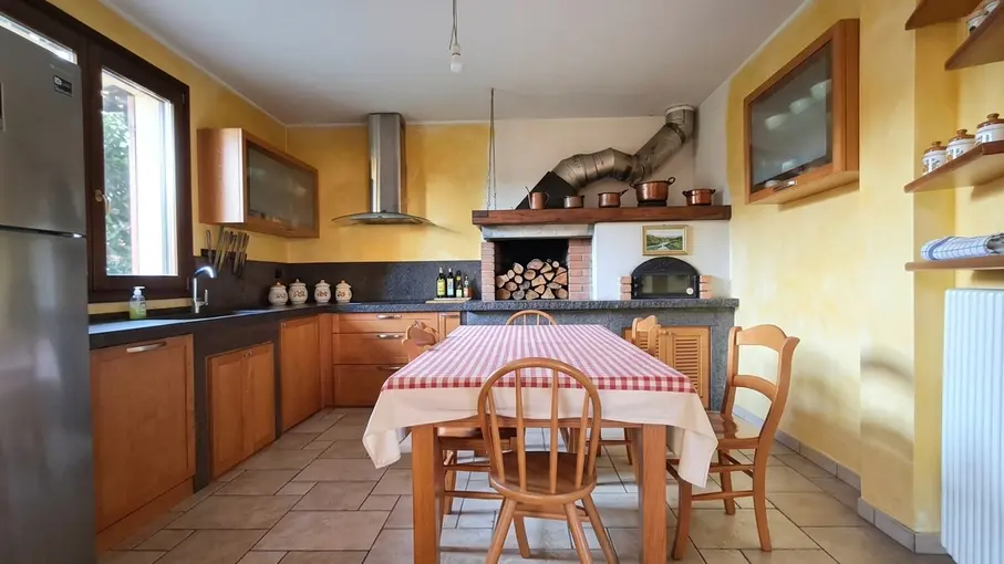 Villa bifamiliare Via Lucio Battisti 19, Concamarise