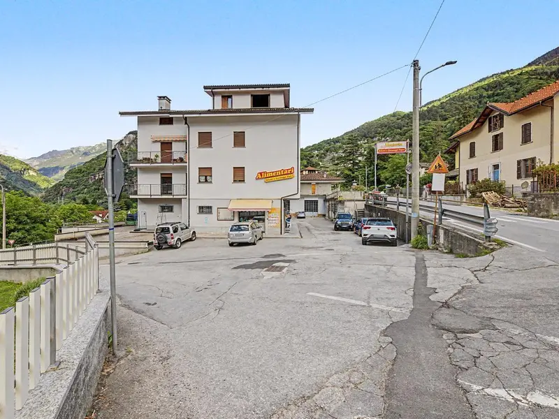 Immobile immagine 1