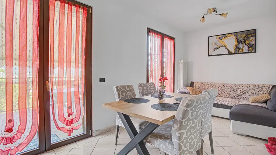 Villa a schiera Via Provinciale 5, Grantola