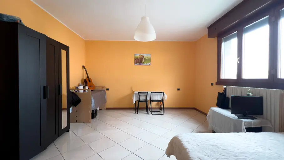 Stabile o palazzo Via P. Togliatti 1, Corsico