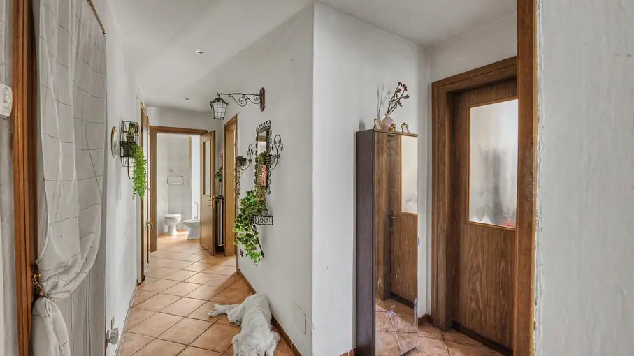 Appartamento Via XXV Aprile 87, Luino