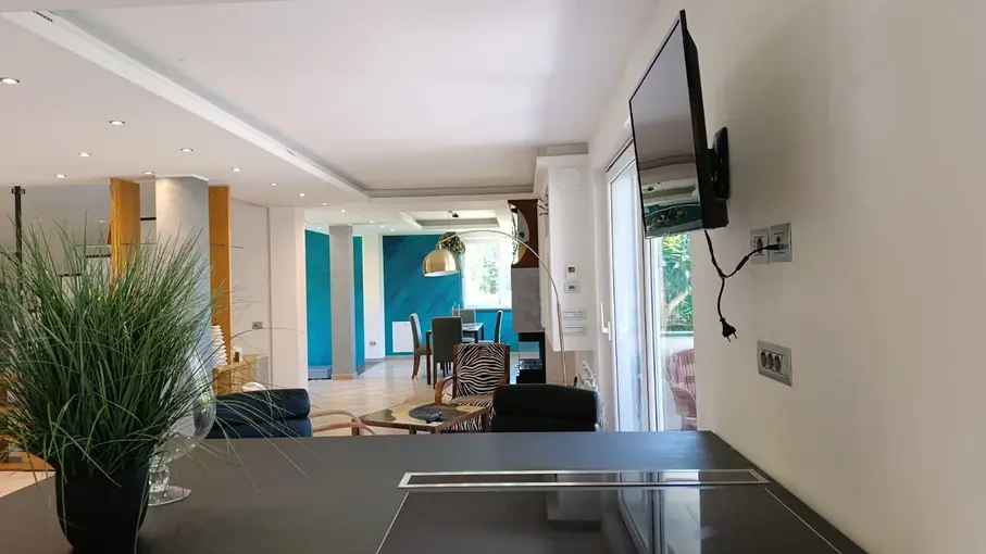 Villa bifamiliare Via Del Frassoneto 170, Latina