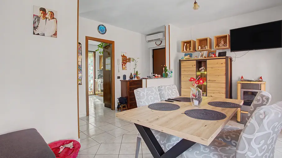 Villa a schiera Via Provinciale 5, Grantola