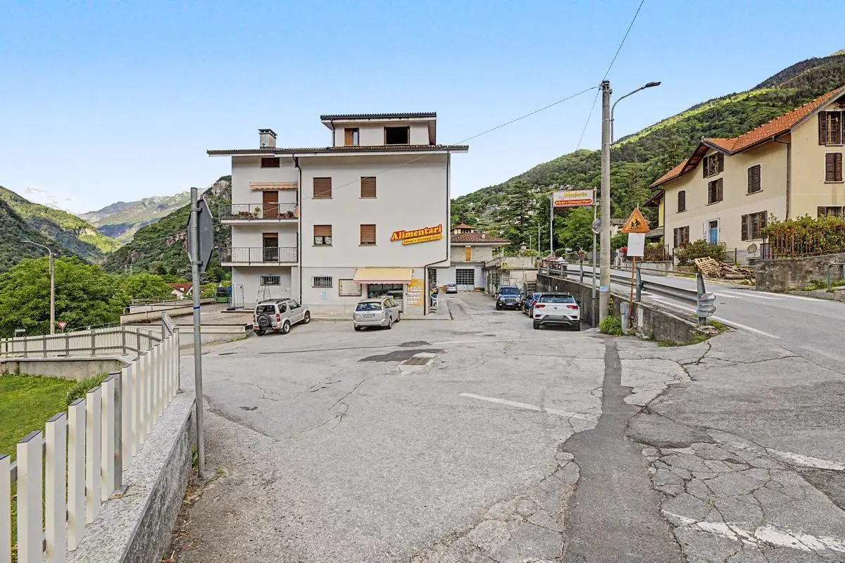 Immobile immagine 1
