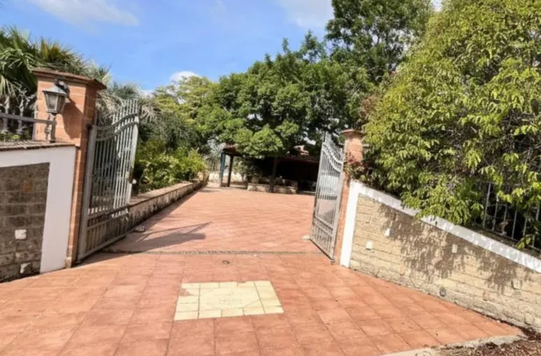 Villa unifamiliare Strada del Truglio snc, Latina