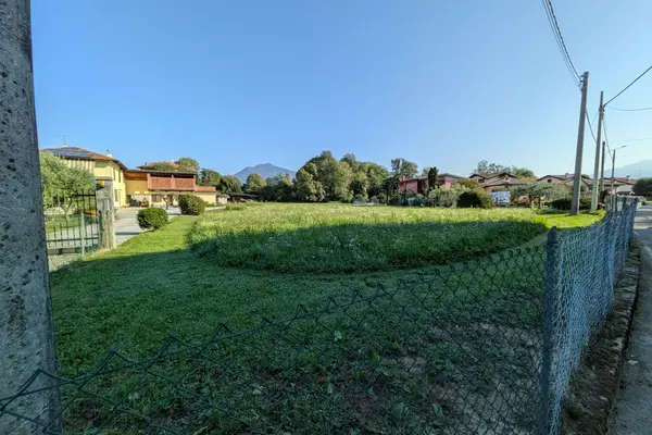 Immobile immagine 2