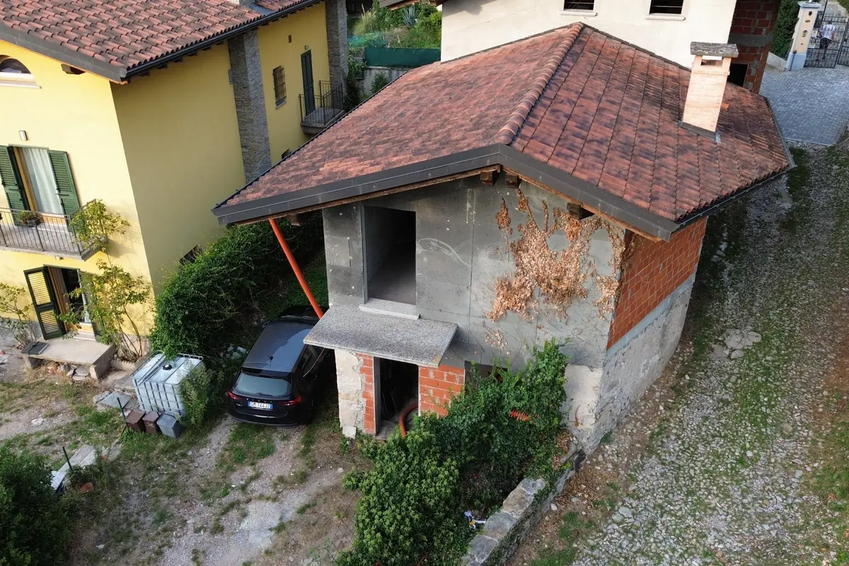 Immobile immagine 1