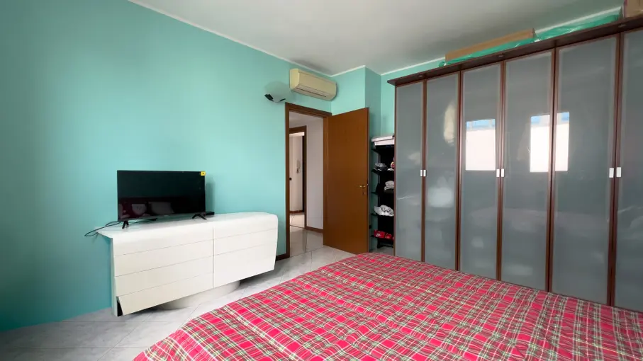 Stabile o palazzo Via P. Togliatti 1, Corsico