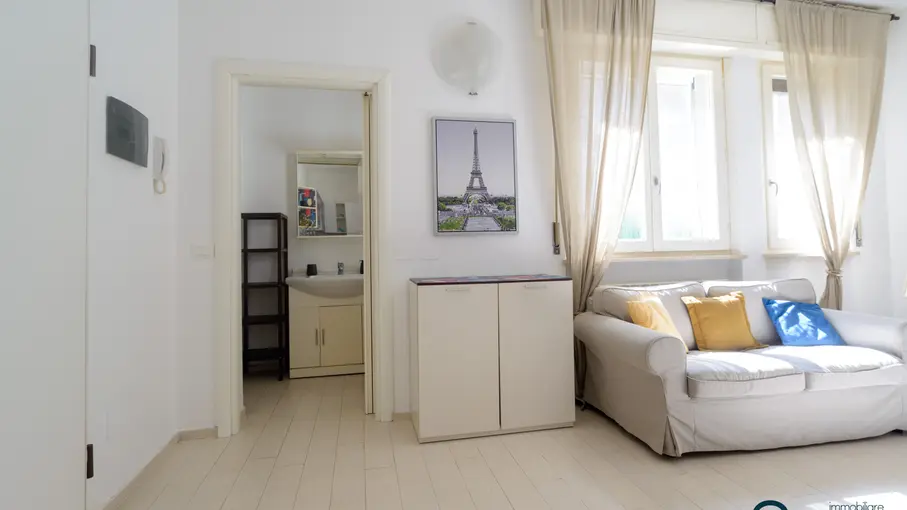 Appartamento Via Lorenteggio 31/1, Milano