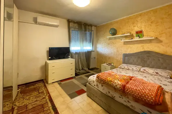 Immobile immagine 9