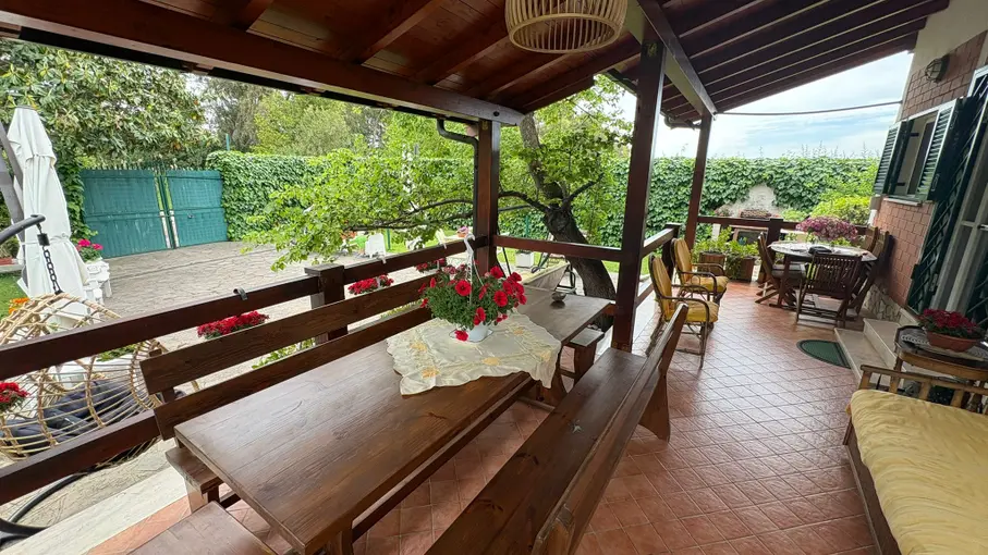 Villa unifamiliare Via Montecristo 19, Latina