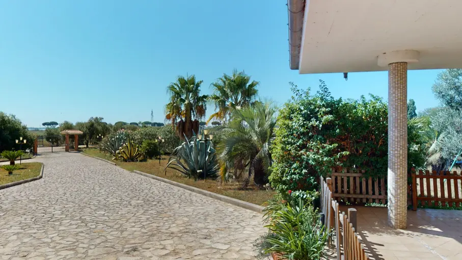 Villa unifamiliare Strada Litoranea 435, Latina