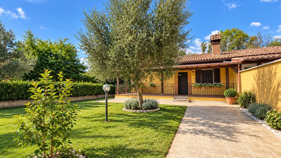 Appartamento Strada di Carano 26, Latina