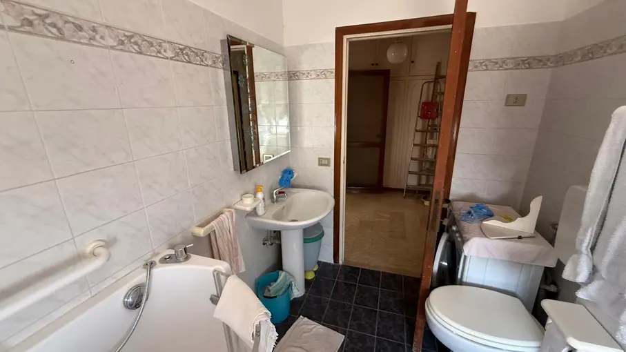 Appartamento Via Pontinia 102, Latina