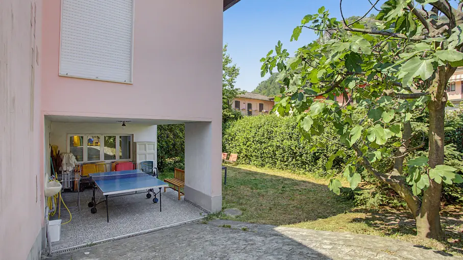Villa bifamiliare Viale della Libertà 4, Sangiano