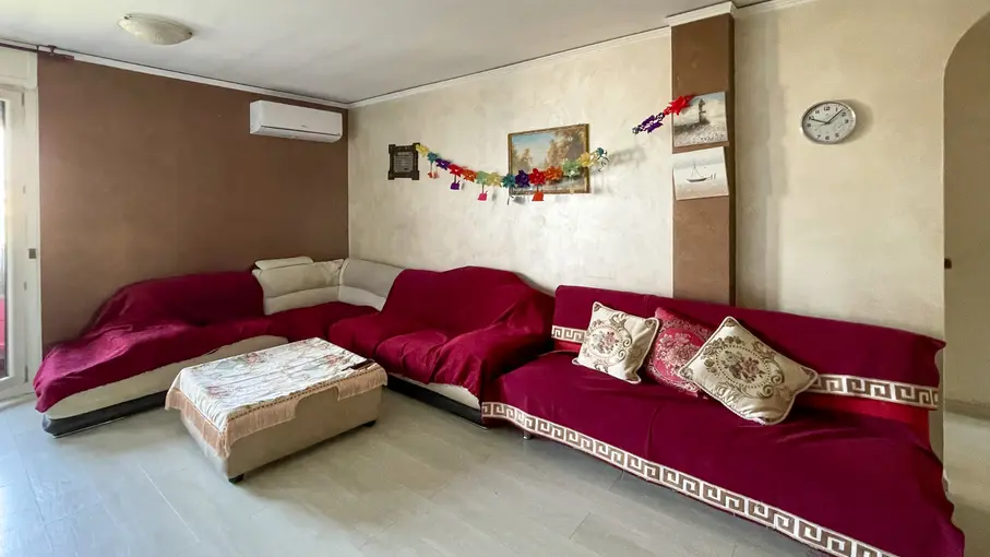 Appartamento Via C. Battisti 31, Bollate