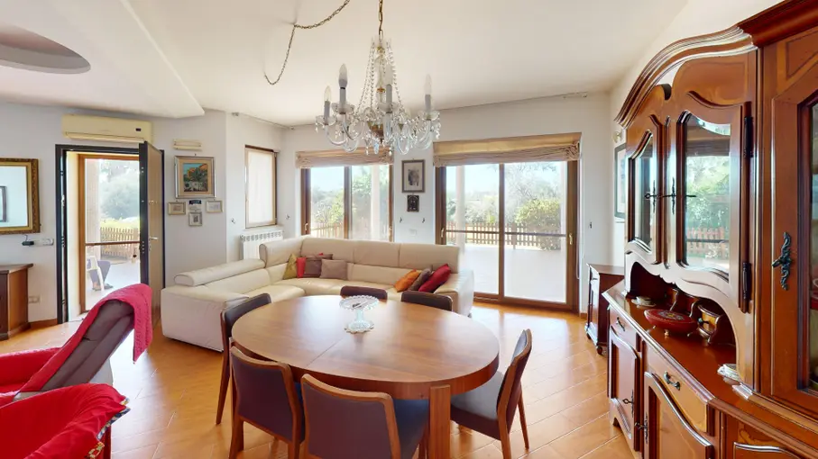 Villa unifamiliare Strada Litoranea 435, Latina