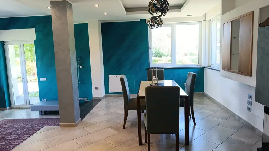 Villa bifamiliare Via Del Frassoneto 170, Latina